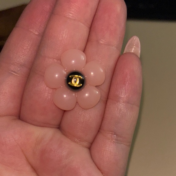 Authentic Chanel Button - Picture 3 of 3